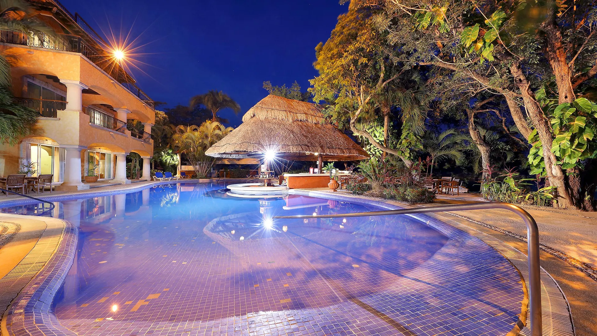 Отель Eurostars Hacienda Vista Real Плая-дель-Кармен 5*,